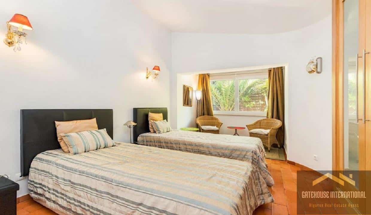 3 Bed Villa With Pool For Sale In Vilamoura Algarve76