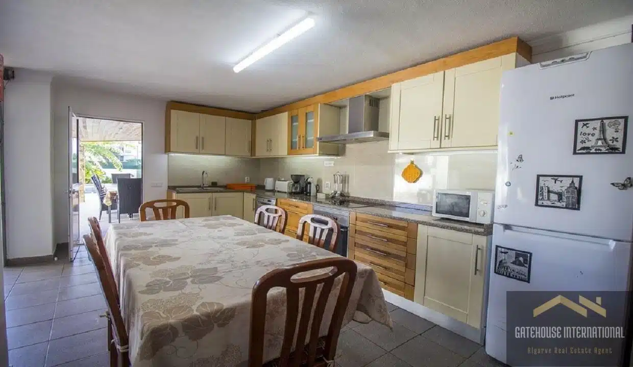 4 Bed Villa For Sale In Albufeira Algarve 12