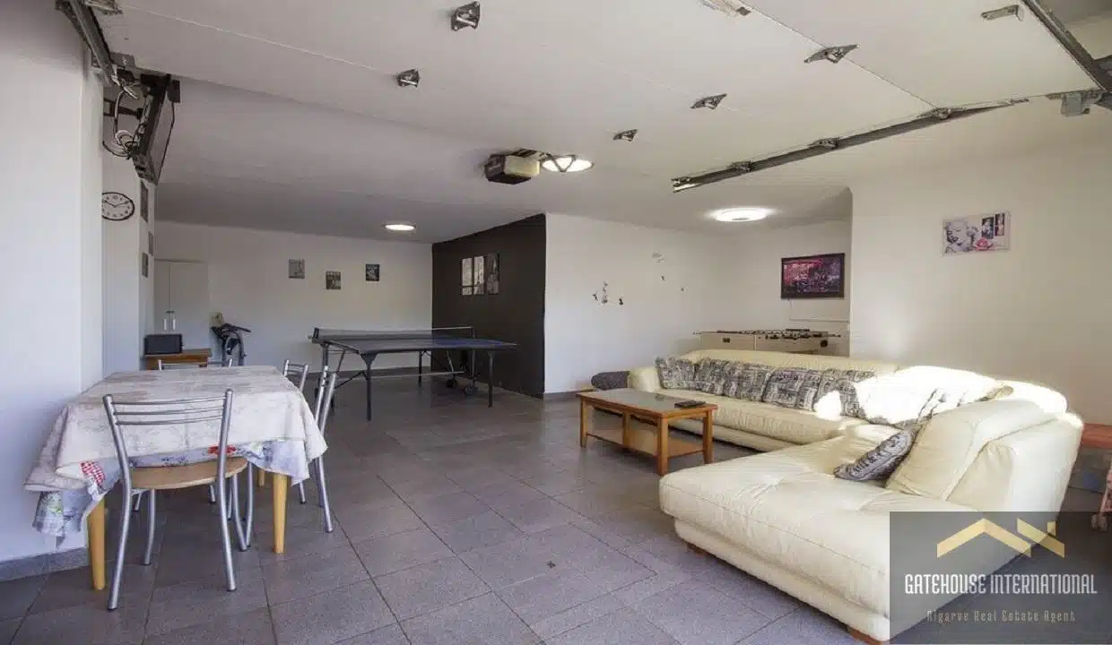 4 Bed Villa For Sale In Albufeira Algarve 32