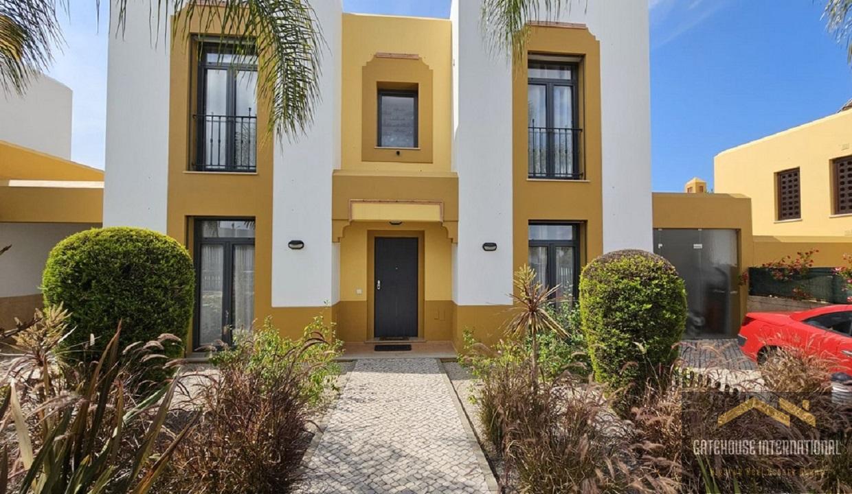 4 Bed Villa For Sale In Guia Algarve 12