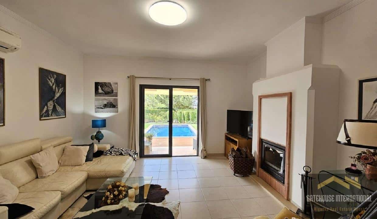 4 Bed Villa For Sale In Guia Algarve 87