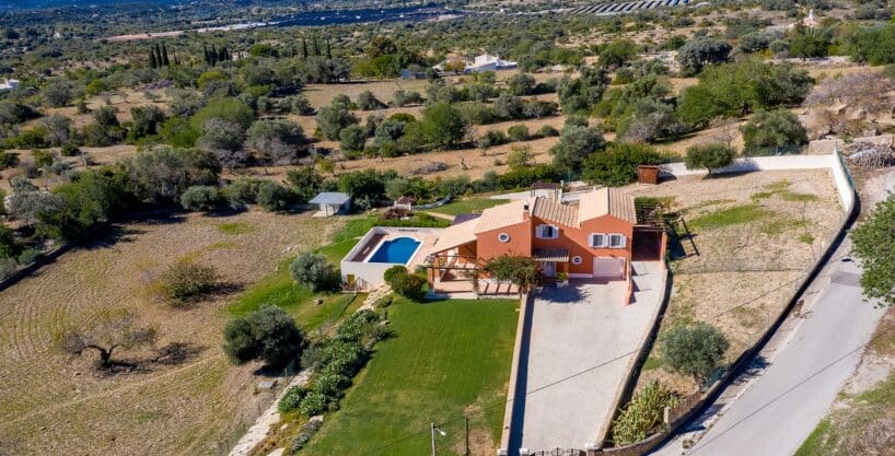 4 Bed Villa For Sale In Sao Bras Algarve 2