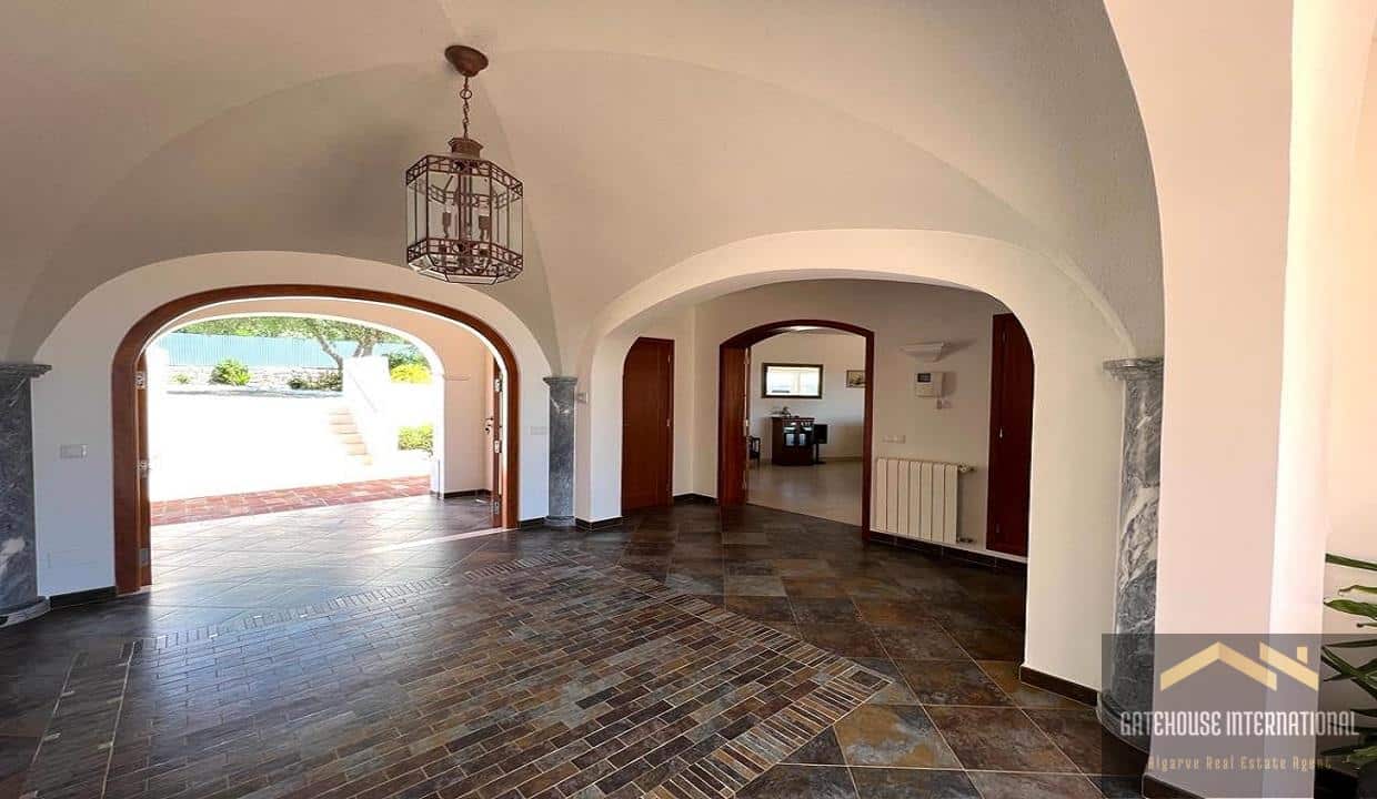 5 Bed Villa With Guest Annexe In Quinta das Raposeiras Santa Barbara de Nexe 5