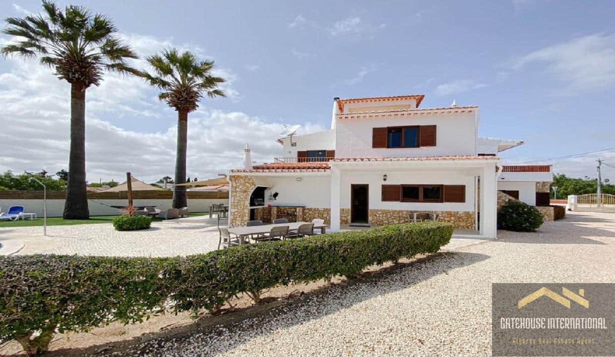6 Bed Villa For Sale In Montinhos da Luz West Algarve23
