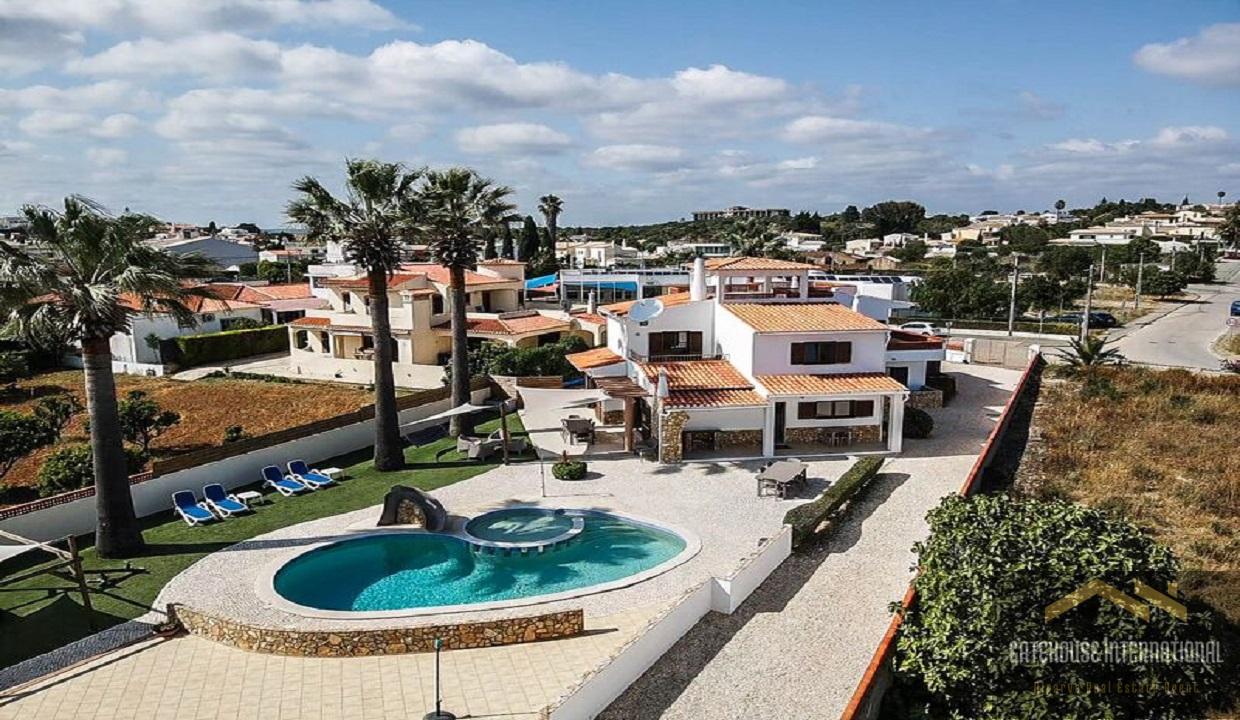 6 Bed Villa For Sale In Montinhos da Luz West Algarve55