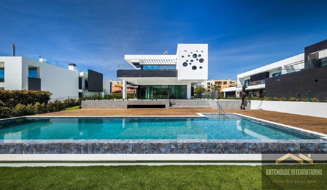 Brand New Villa For Sale In Vilamoura Resort Portugal 1