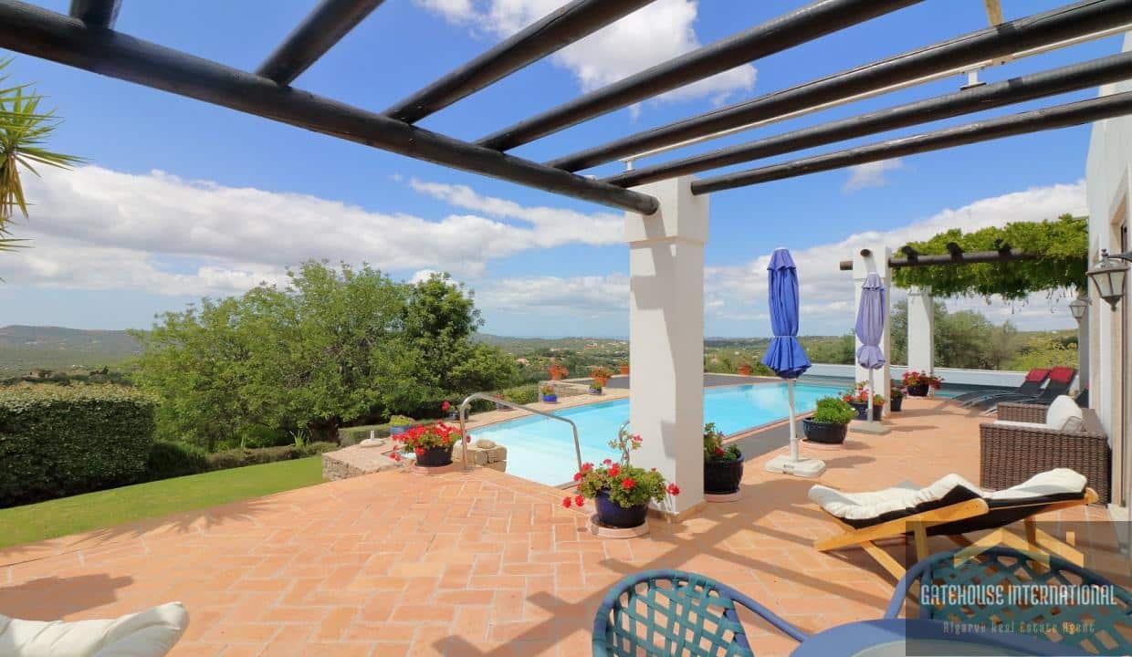 Luxury Villa In Loule Algarve 5