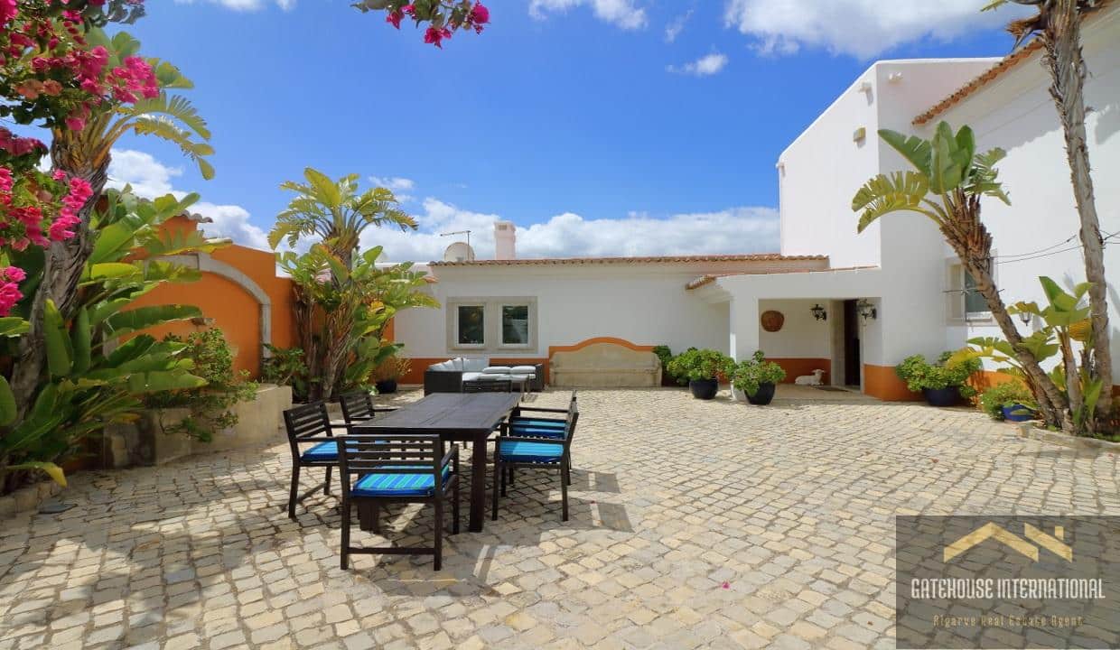Luxury Villa In Loule Algarve 7
