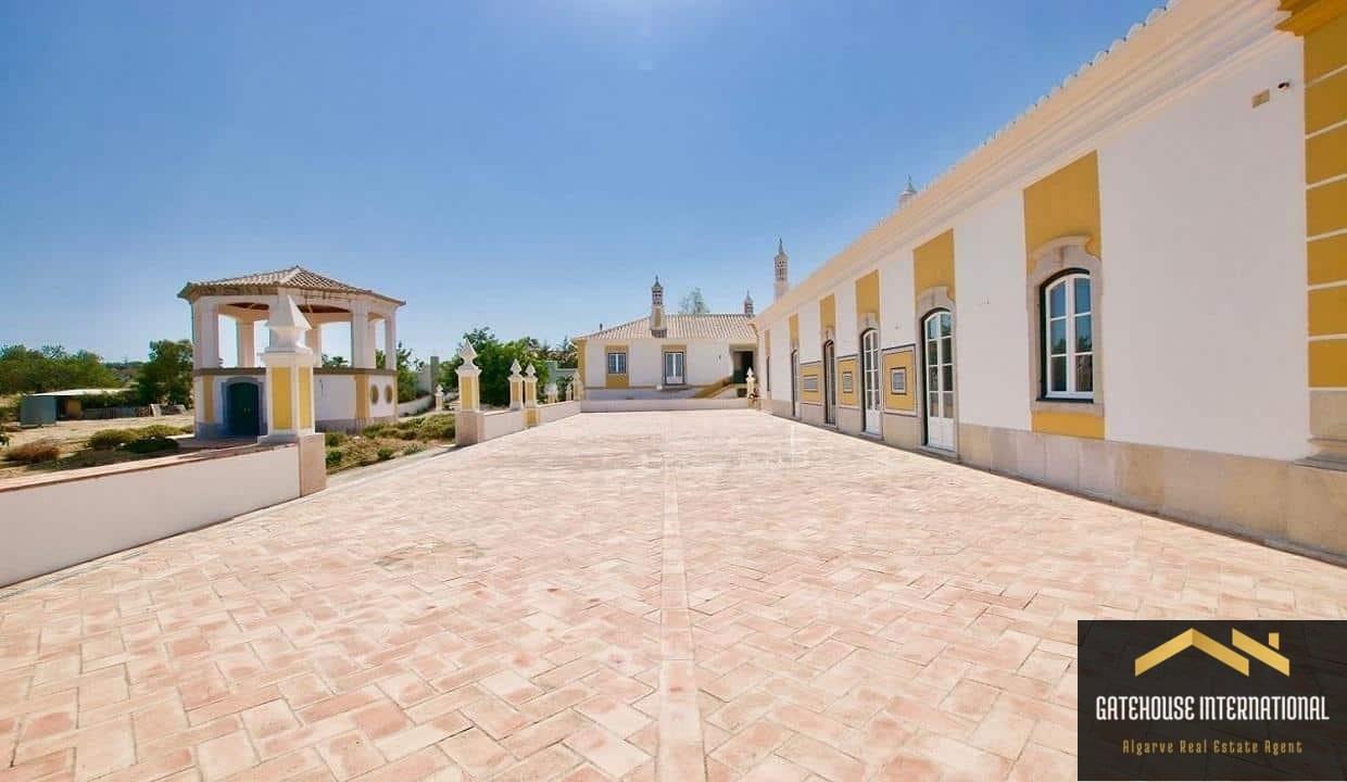 Traditional Property With 2 Hectares In Almancil Algarve1