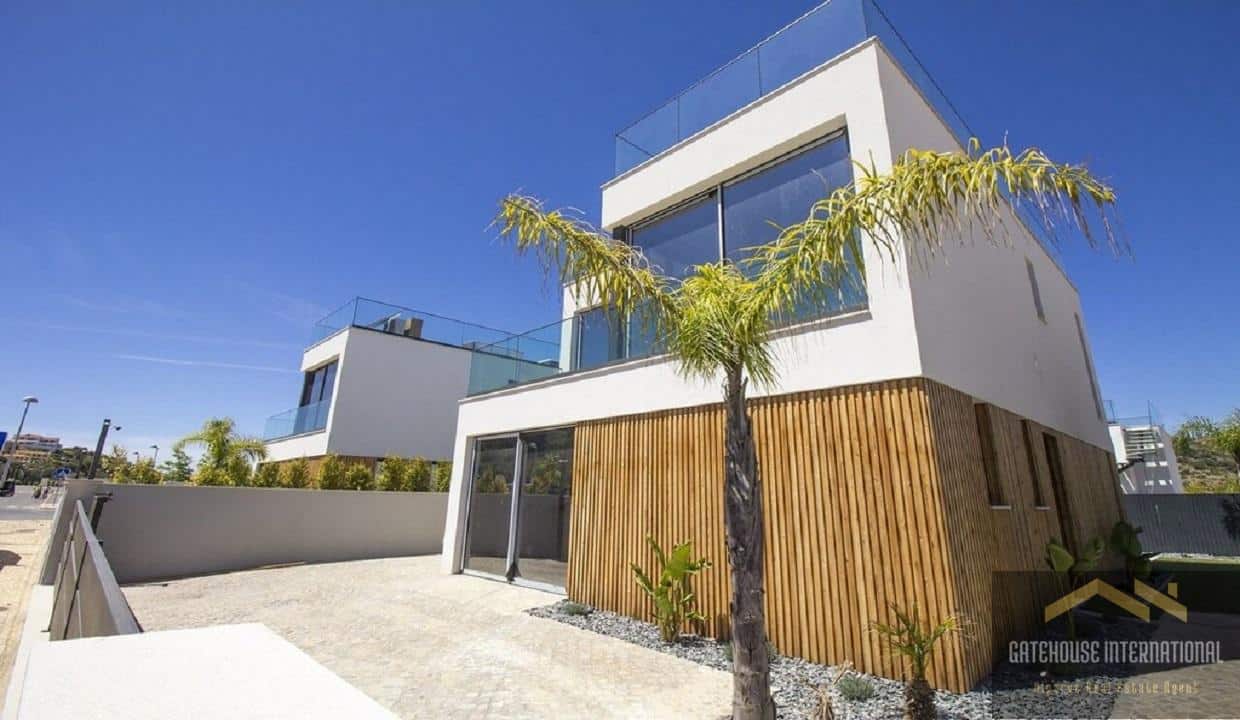 Villa Near Albufeira Marina Algarve For Sale 1