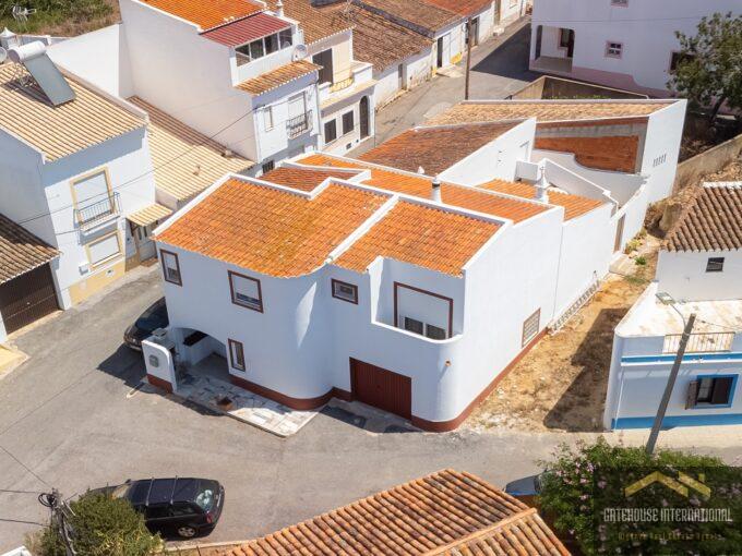 Maison de ville rénovée de 3 chambres à Almadena Luz Algarve 43