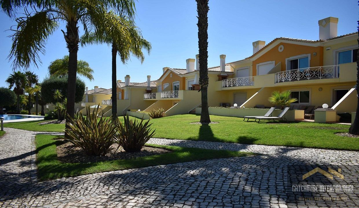4 Bed Townhouse In Golf Gardens Vilamoura Algarve 43