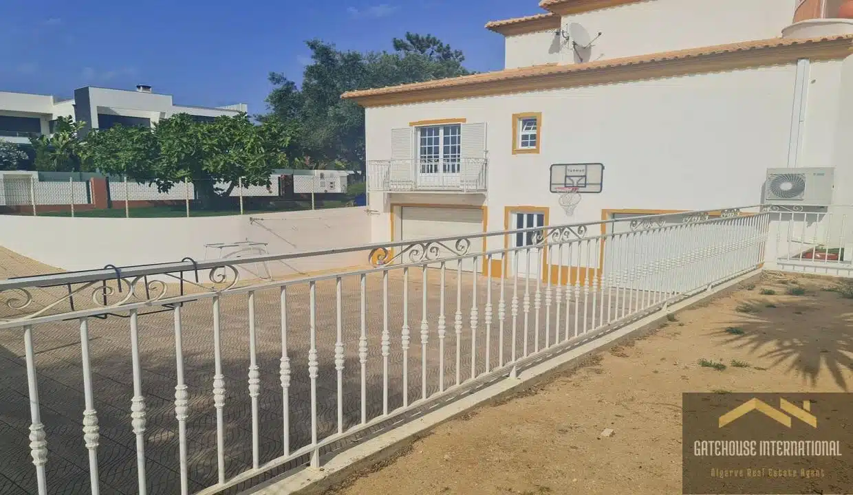 4 Bed Villa For Sale Near Gale Beach Central Algarve 11