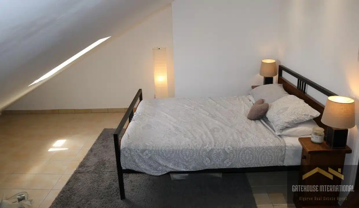 4 Bed duplex Apartment In Santa Barbara de Nexe Algarve 54