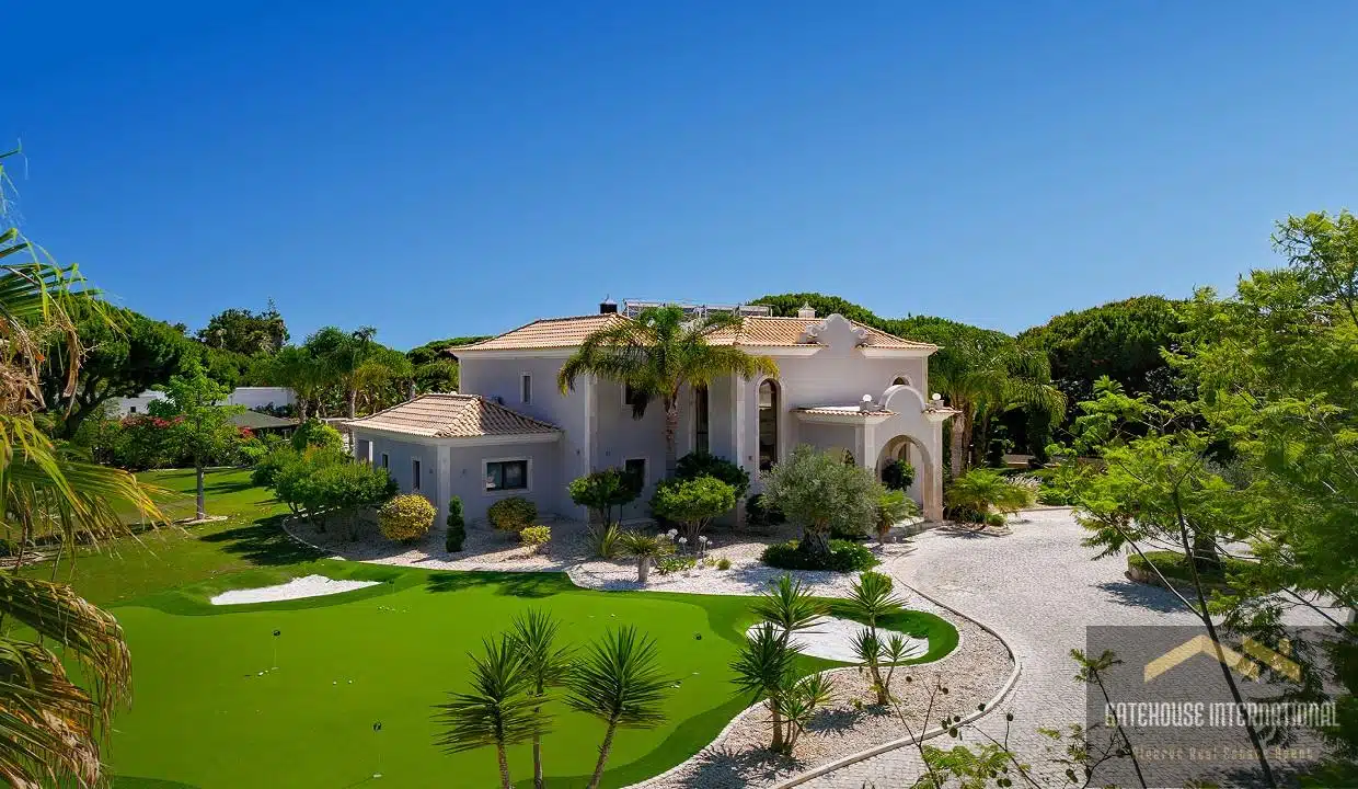 6 Bed Luxury Villa With 1 Bed Chalet In Fonte Santa Algarve Close To The Beach 4