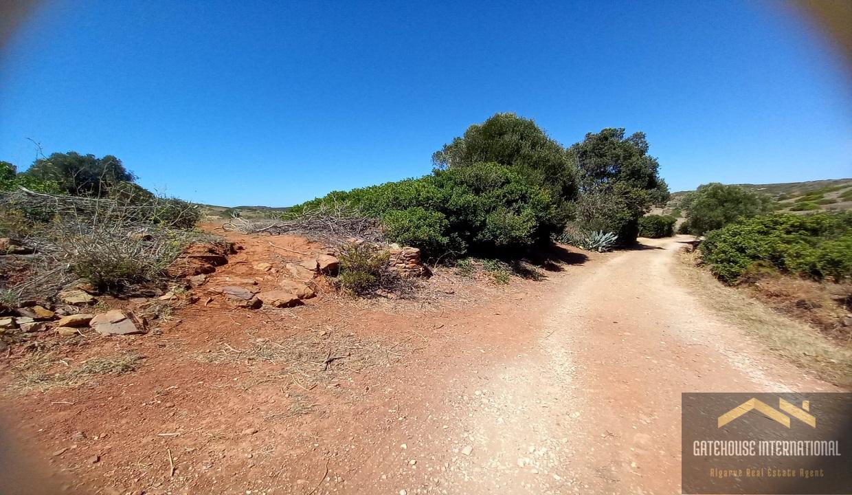 Countryside Plot Of Land in West Algarve For Sale 2