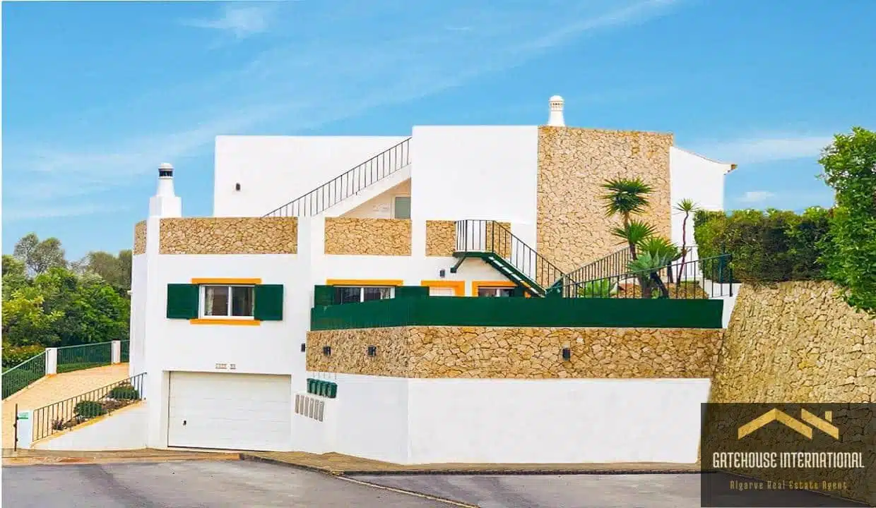 Sea View 3 Bed Linked Villa In Carvoeiro Algarve For Sale 65