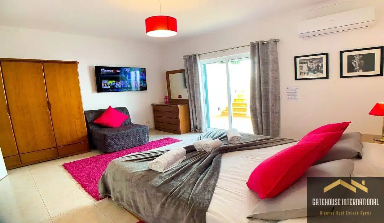 Sea View 3 Bed Linked Villa In Carvoeiro Algarve For Sale 76