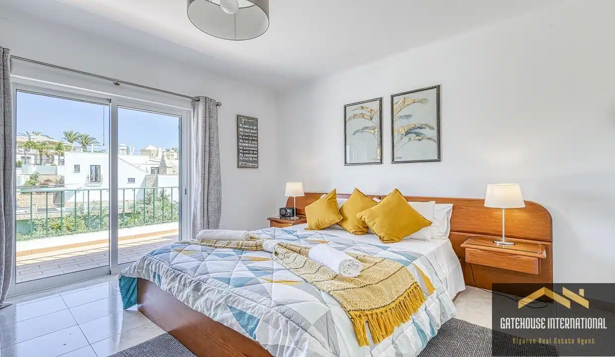 Sea View 3 Bed Linked Villa In Carvoeiro Algarve For Sale 87