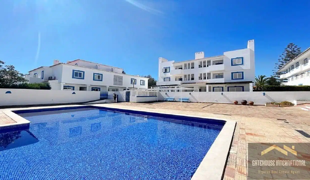 2 Bed Townhouse In Lagos Algarve Close To The Sea56