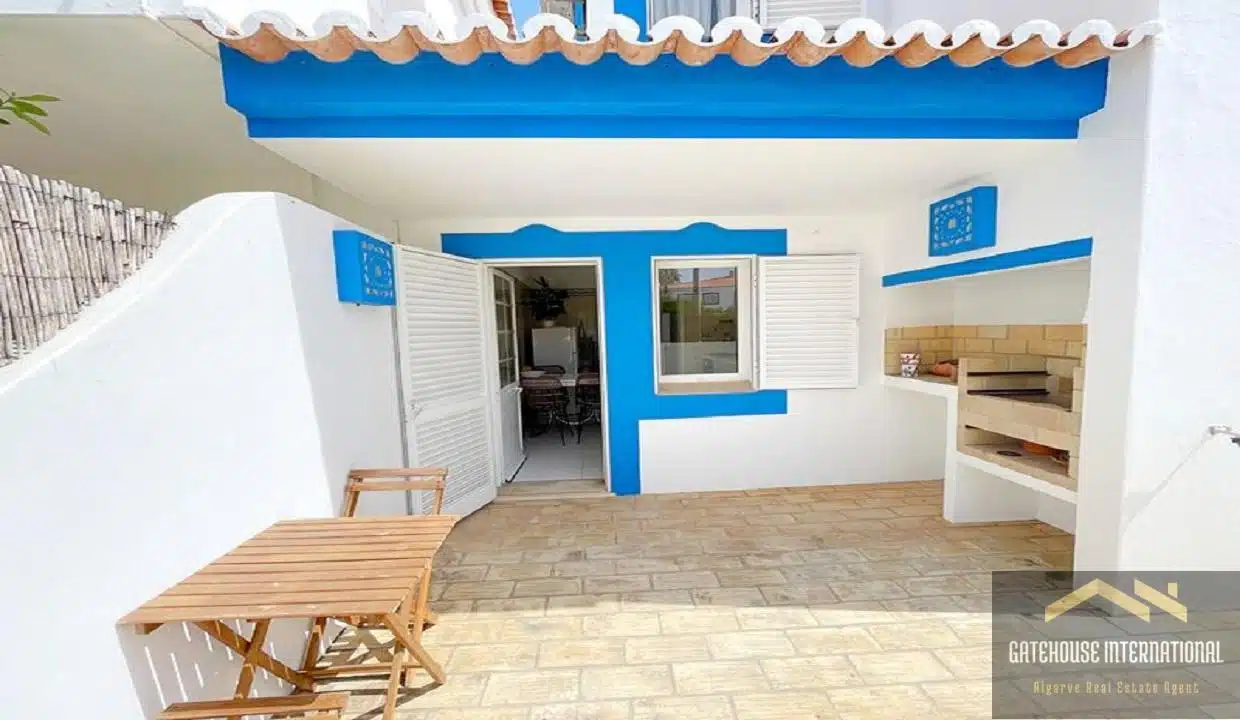 2 Bed Townhouse In Lagos Algarve Close To The Sea98