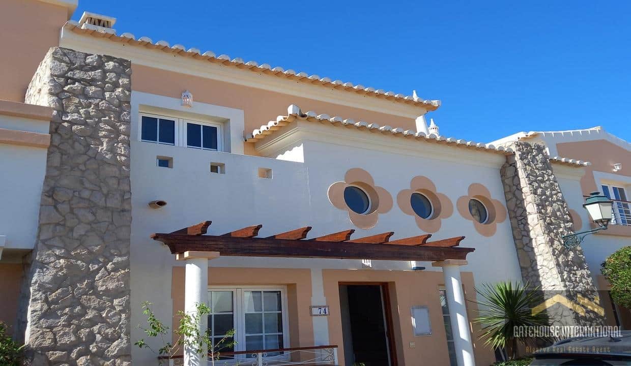 3 Bed Townhouse In Quinta da Encosta Velha Resort Budens Algarve 3