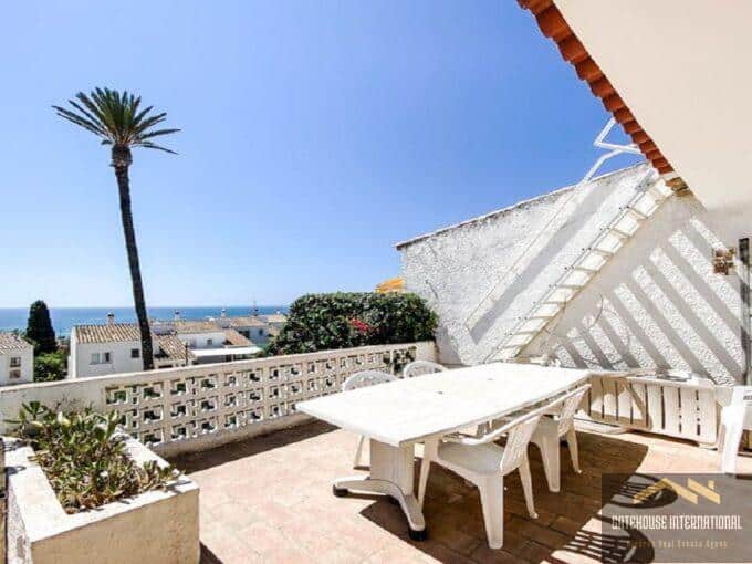 Maison traditionnelle de 3 chambres dans le village de Luz en Algarve avec vue sur la mer3