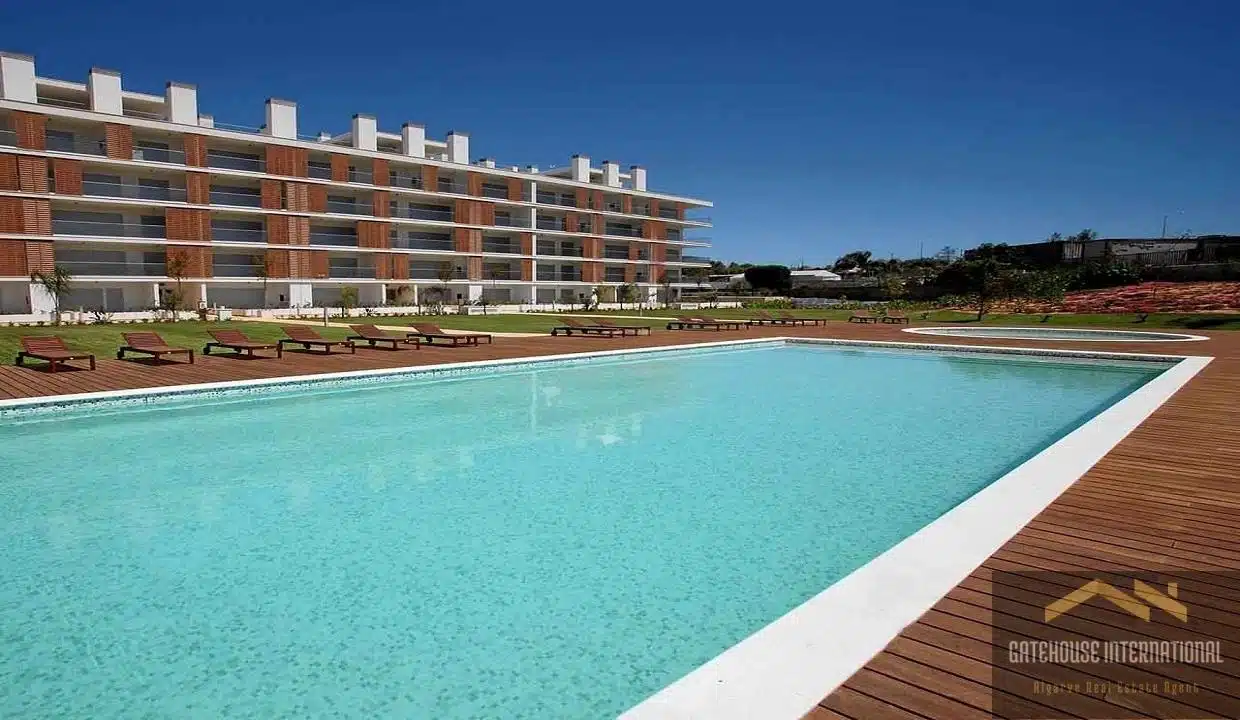 3 Bed Apartment For Sale In Albufeira Algarve12 transformed