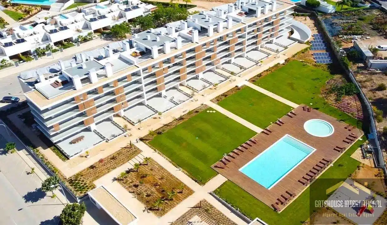 3 Bed Apartment For Sale In Albufeira Algarve23 transformed