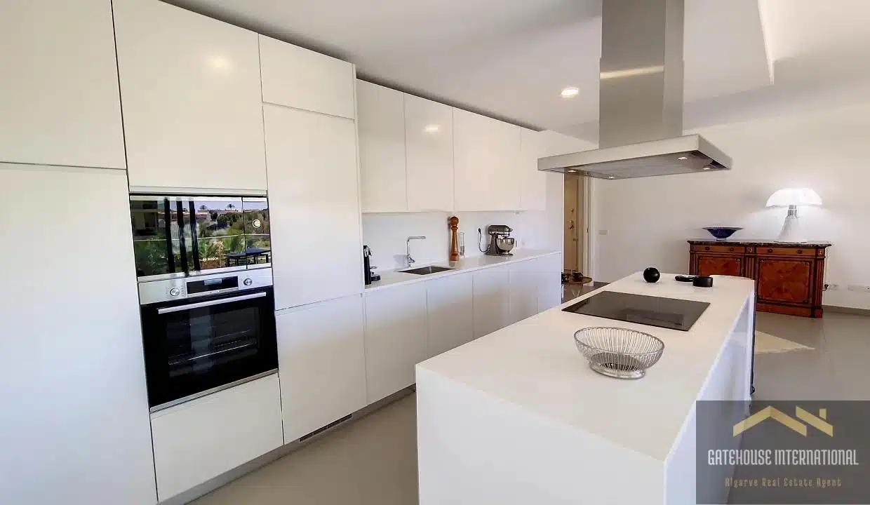 3 Bed Apartment For Sale In Albufeira Algarve9 transformed