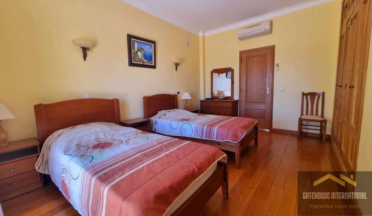 4 Bed Townhouse In Vilamoura Algarve For Sale 10