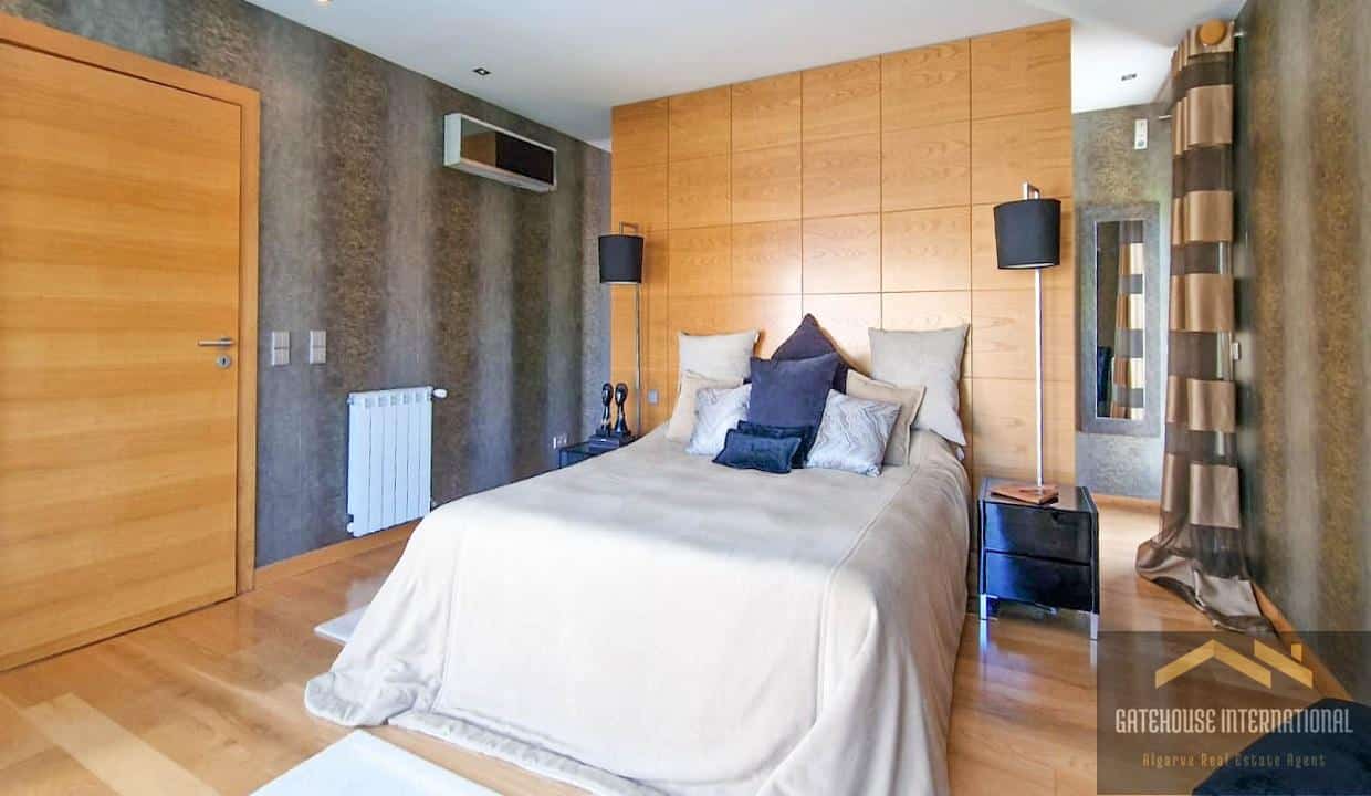 5 Bed Detached Villa For Sale In Sao Bras de Alportel Algarve 0