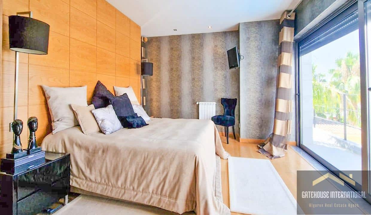 5 Bed Detached Villa For Sale In Sao Bras de Alportel Algarve 4
