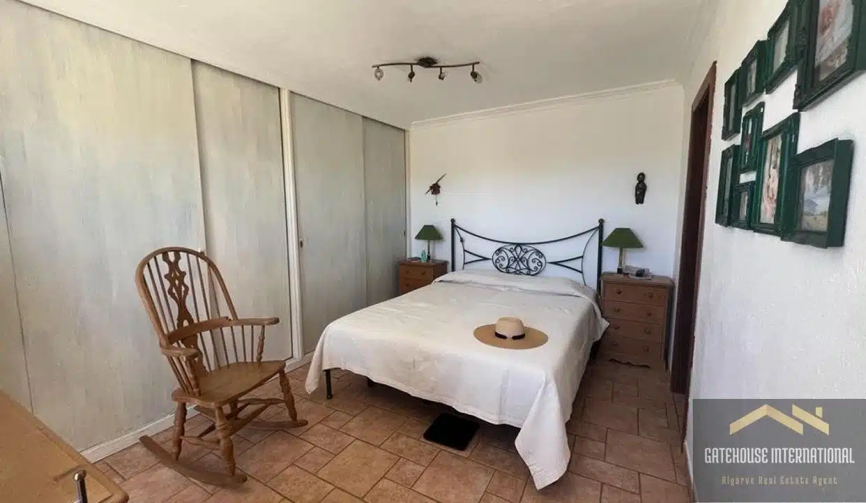 5 Bed Farmhouse For Sale In Santa Barbara de Nexe Algarve 13