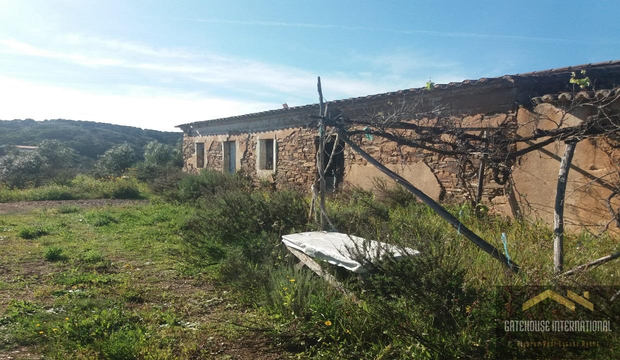 Large Farmhouse Estate With 72 Hectares In Bensafrim West Algarve6