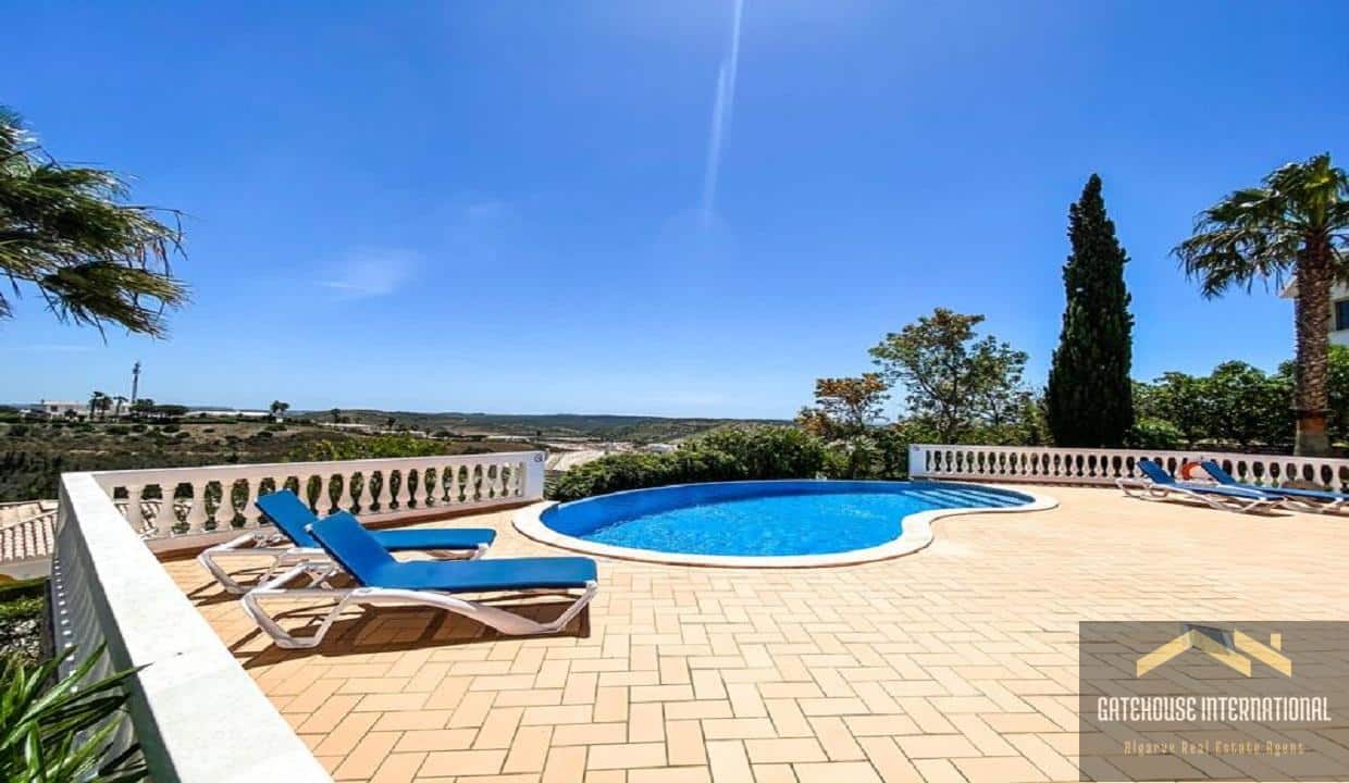 Parque da Floresta Golf 4 Bed Villa With An Infinity Swimming Pool443