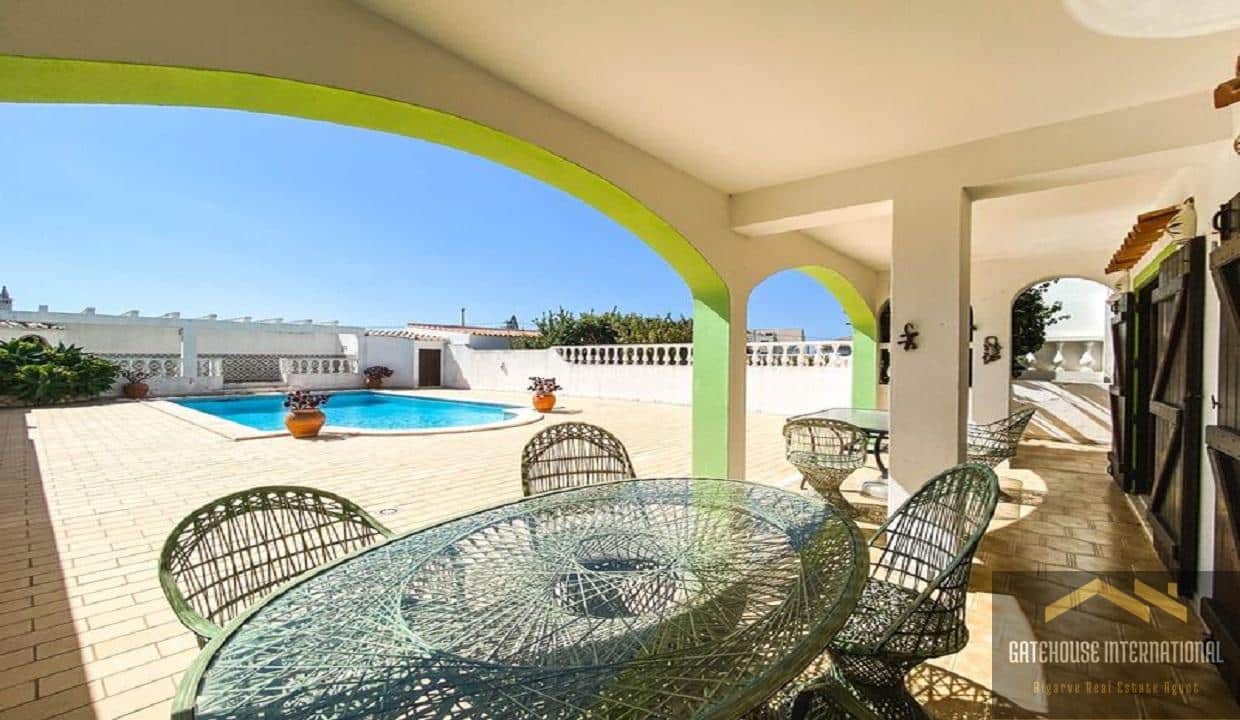 Sea View 3 Bed Villa With Pool & Garage In Luz Algarve 10