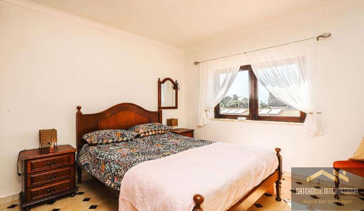 Sea View 3 Bed Villa With Pool & Garage In Luz Algarve 18