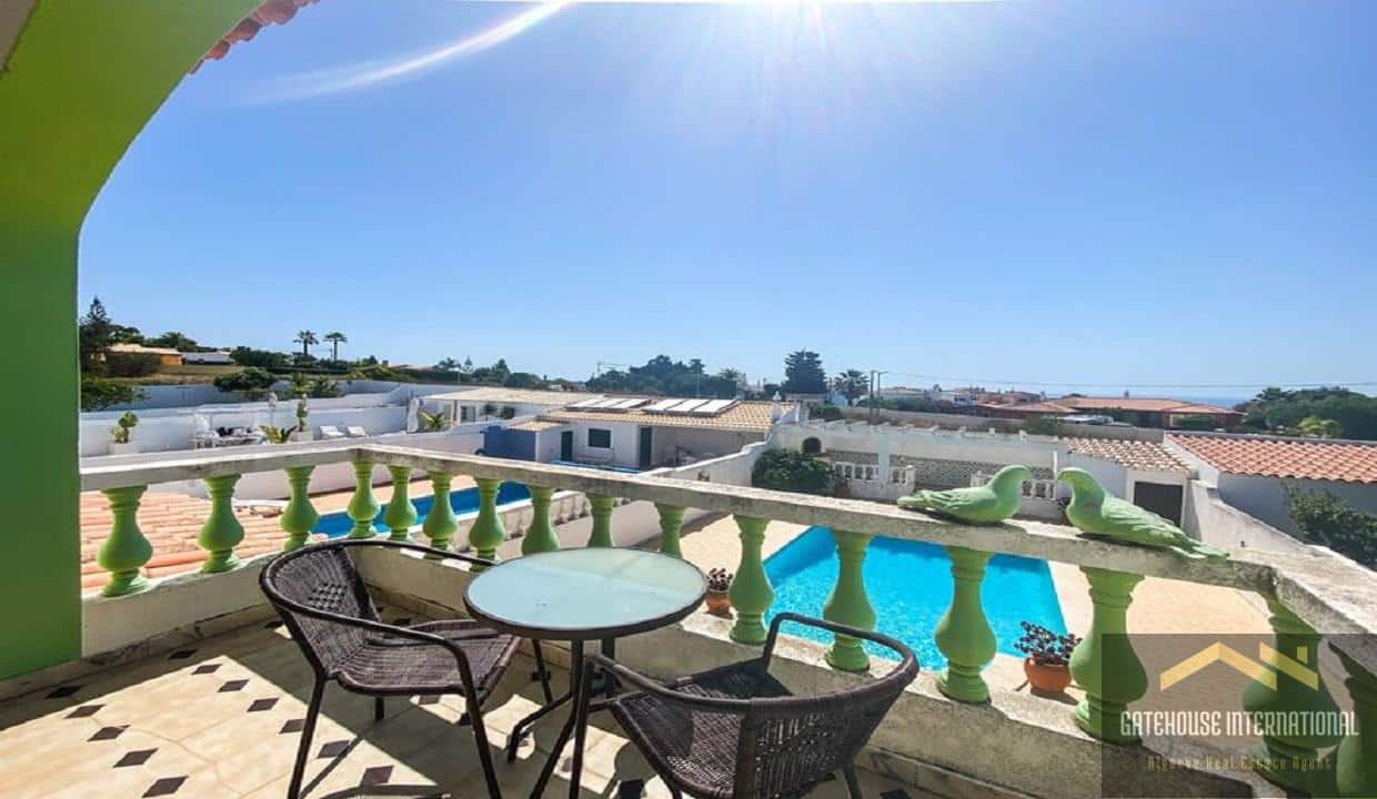 Sea View 3 Bed Villa With Pool & Garage In Luz Algarve 22