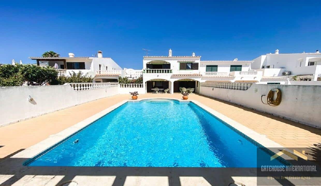 Sea View 3 Bed Villa With Pool & Garage In Luz Algarve 7