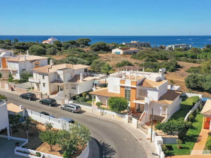 Sea View 4 Bed Villa For Sale In Albufeira Algarve