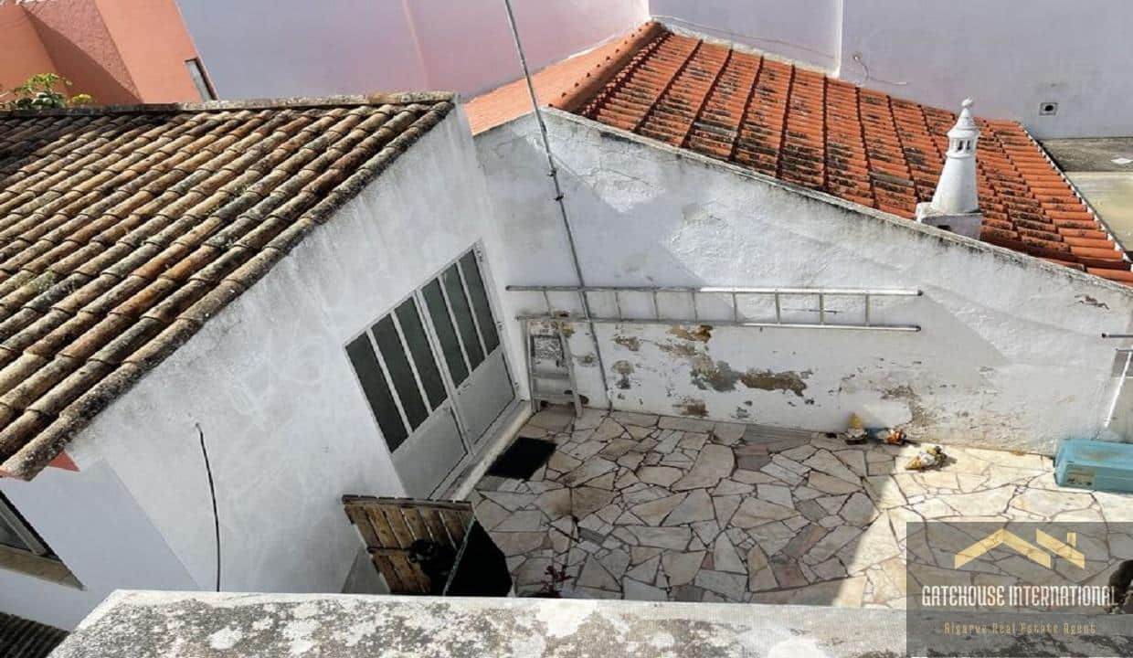 Single Storey 2 Bed House In Praia da Luz Algarve65