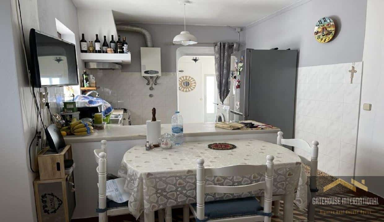 Single Storey 2 Bed House In Praia da Luz Algarve8