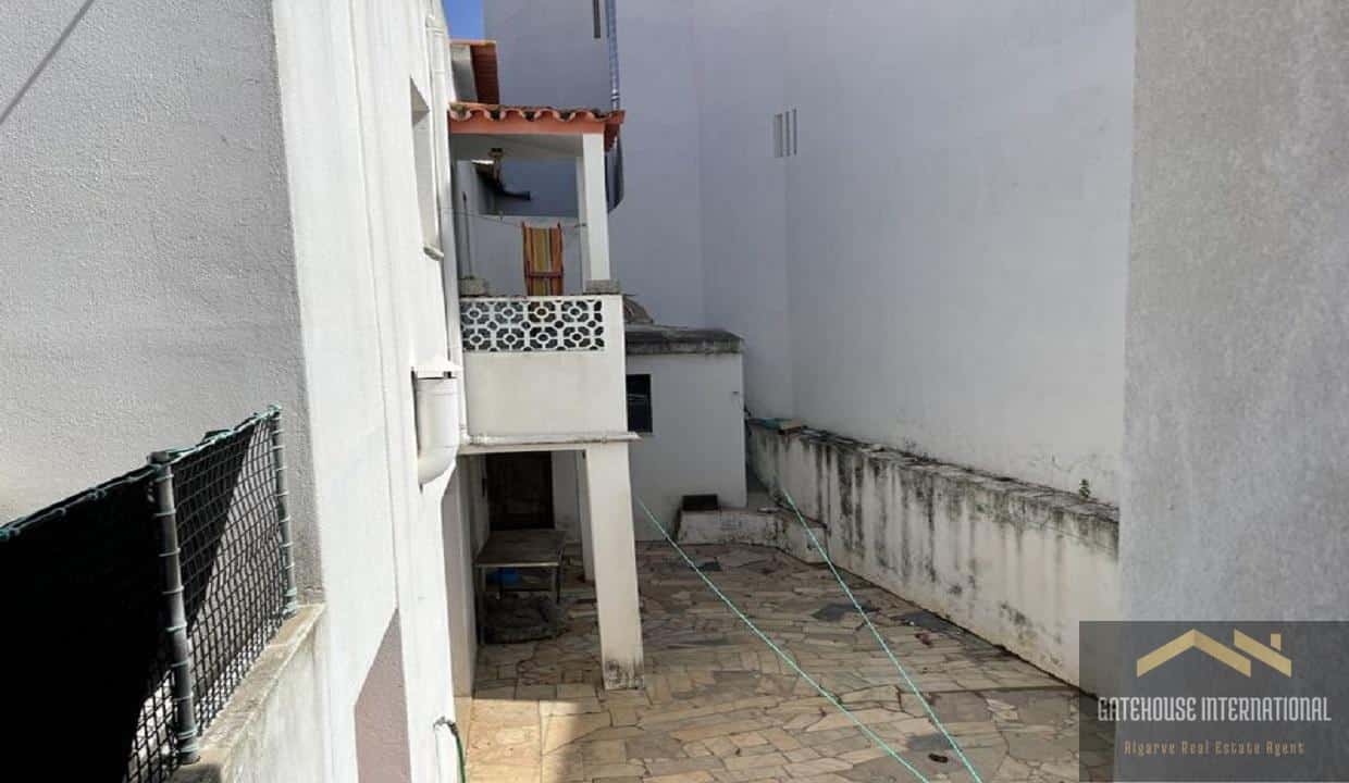 Single Storey 2 Bed House In Praia da Luz Algarve87