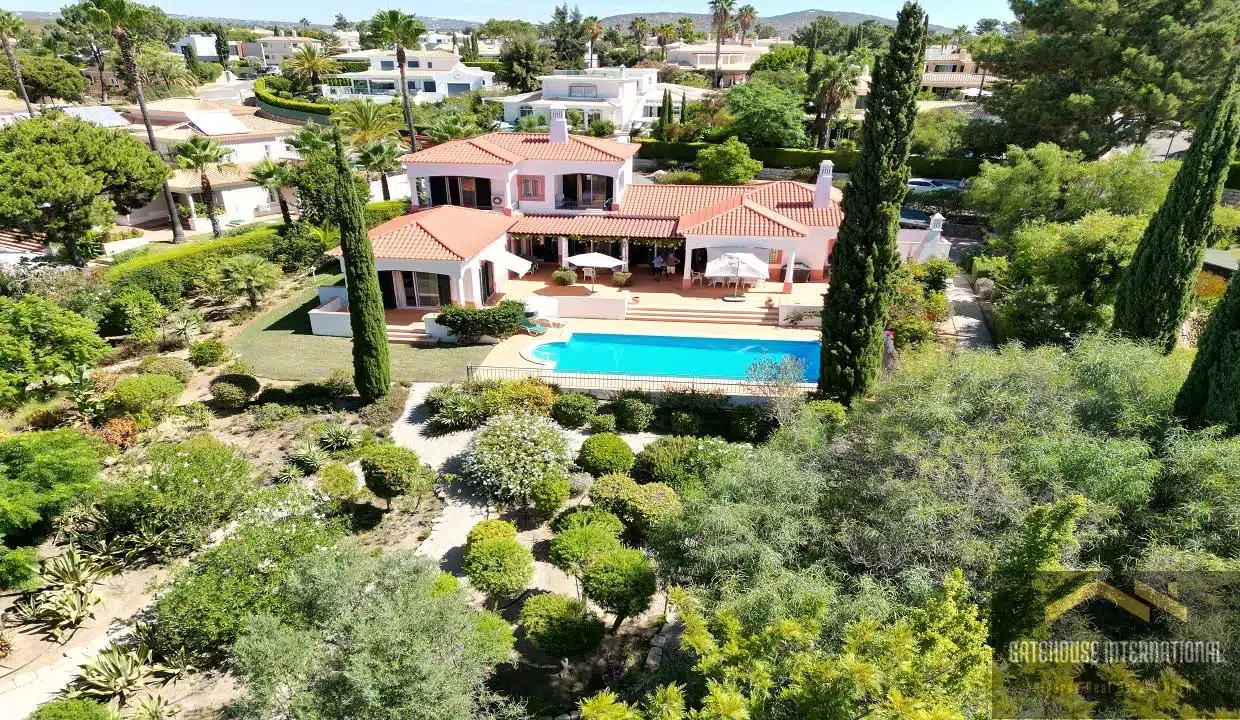 Vila Sol Golf Resort Detached Villa For Sale In Vilamoura Algarve 4