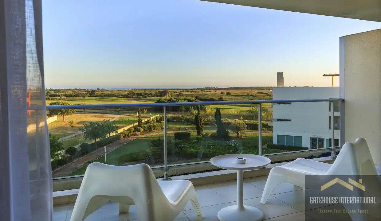 Vilamoura 2 Bed Triplex Apartment For Sale With Pool View 6