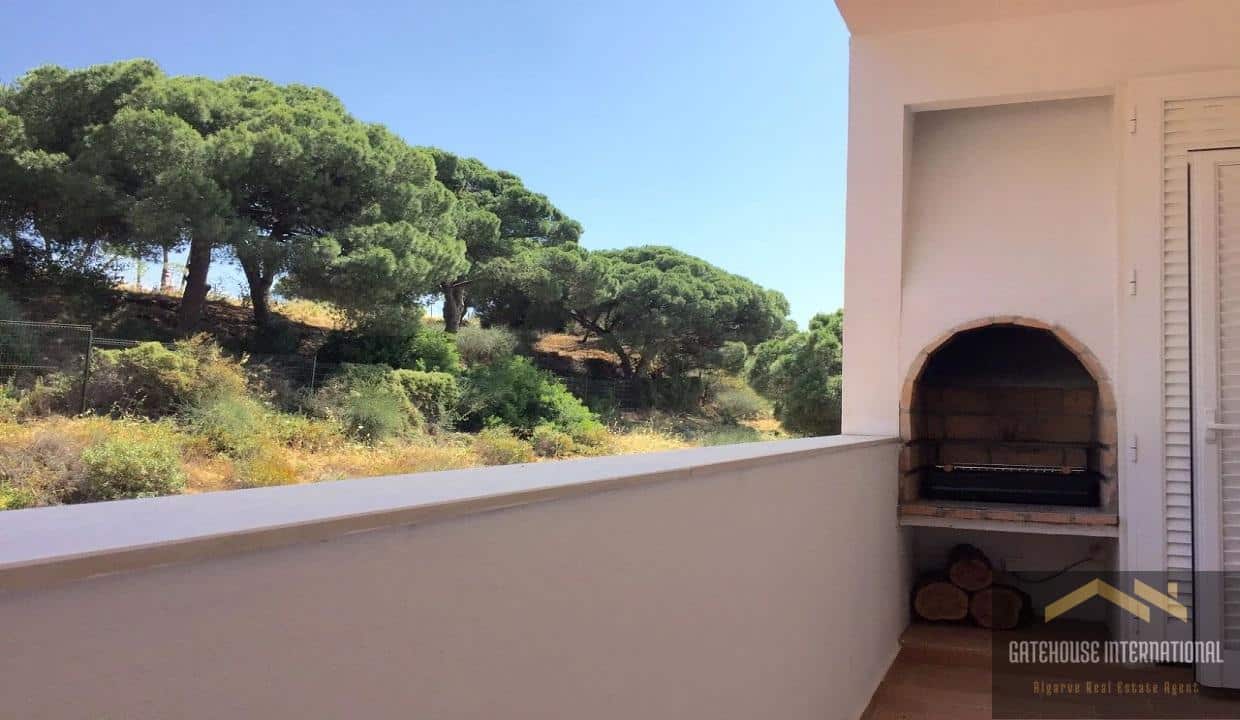 1 Bed Apartment For Sale In Olhos d Agua Algarve 6