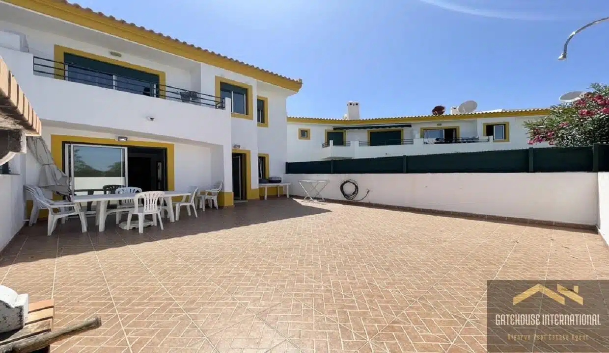 2 Bed Apartment For Sale In Albufeira Algarve 8