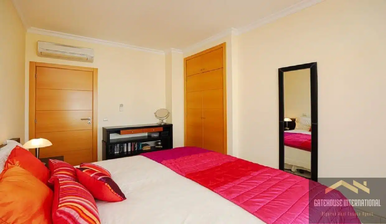 2 Bed Apartment Near Burgau Beach West Algarve0