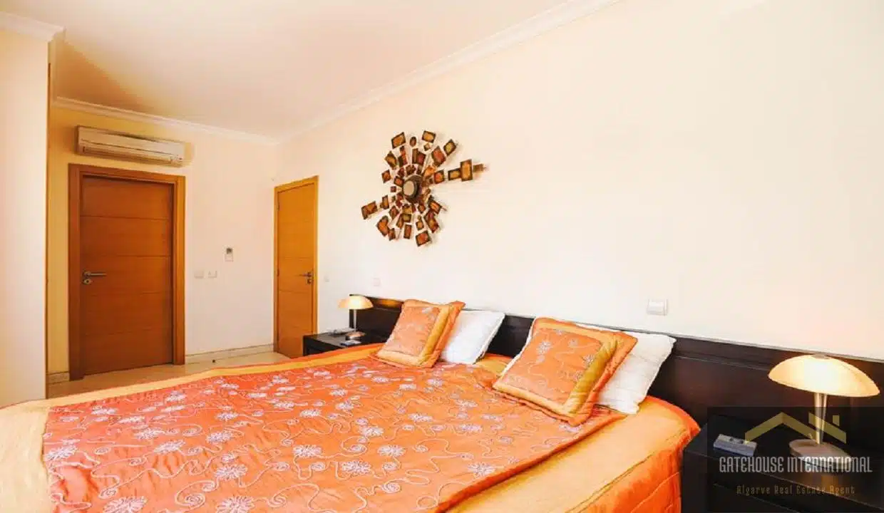 2 Bed Apartment Near Burgau Beach West Algarve65